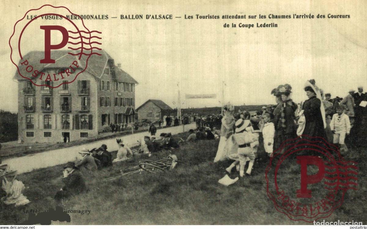 Postales: Ballon D`Alsace, Les Touristes aiiendant sur les Chaumes l`Arriv&egrave;e des Coureurs de la Coupe Lederlin