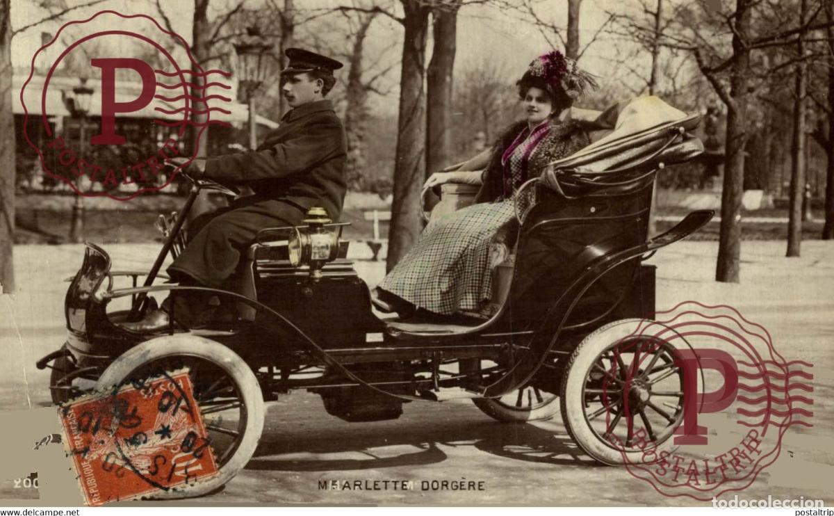 Cartes Postales: ARLETTE DORGERE ,, avec voiture
