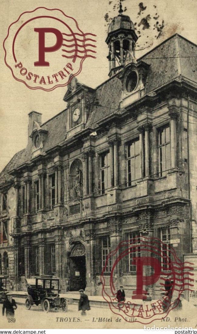Cartes Postales: TROYES LHOTEL DE VILLE AUTOMOBILE VOITURE AUTOMOBILES