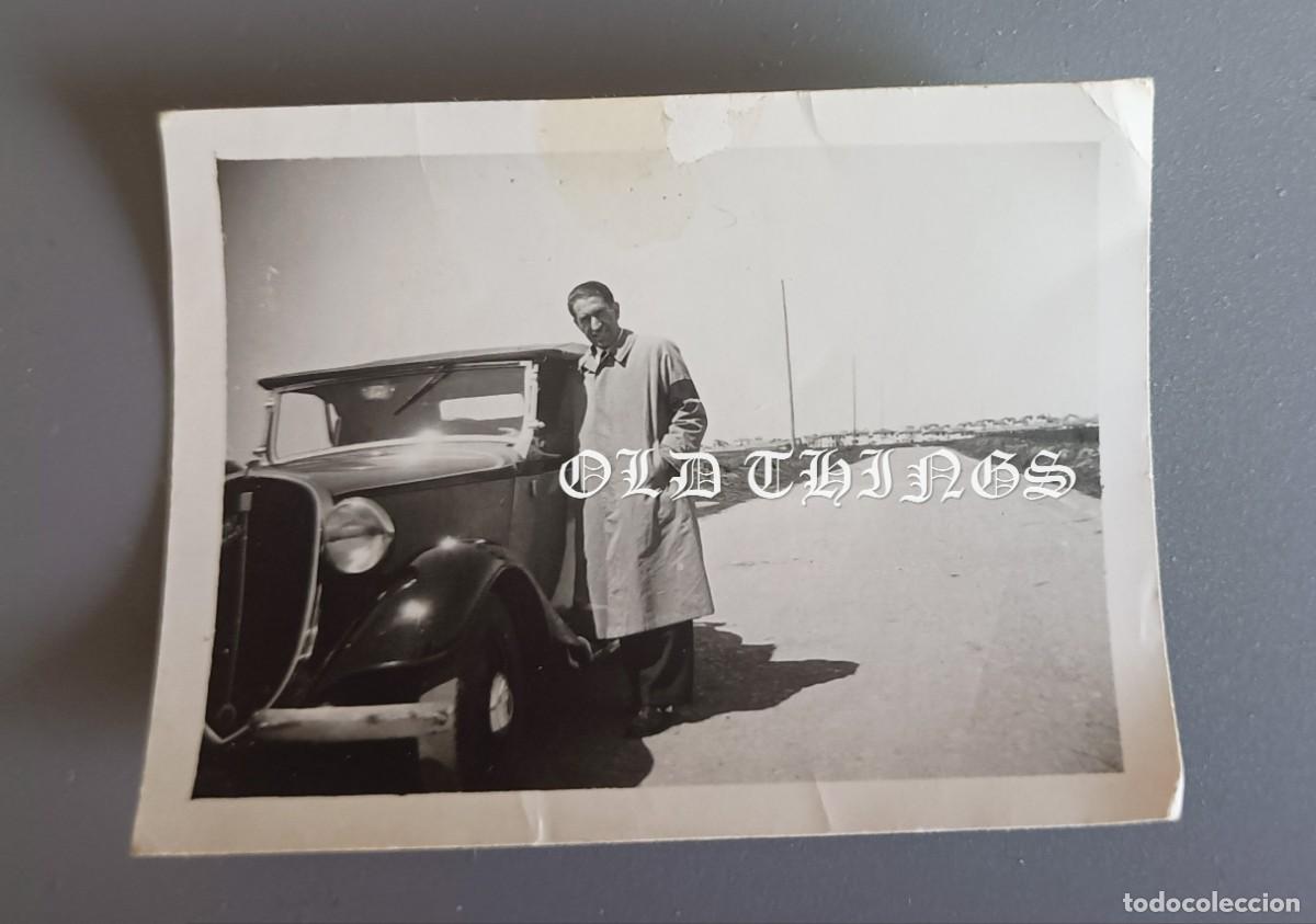 Postcards: FOTOGRAFIA DE AUTOMOVIL, COCHE A&Ntilde;OS 40, MIDE 6 X 4,5 CMS.