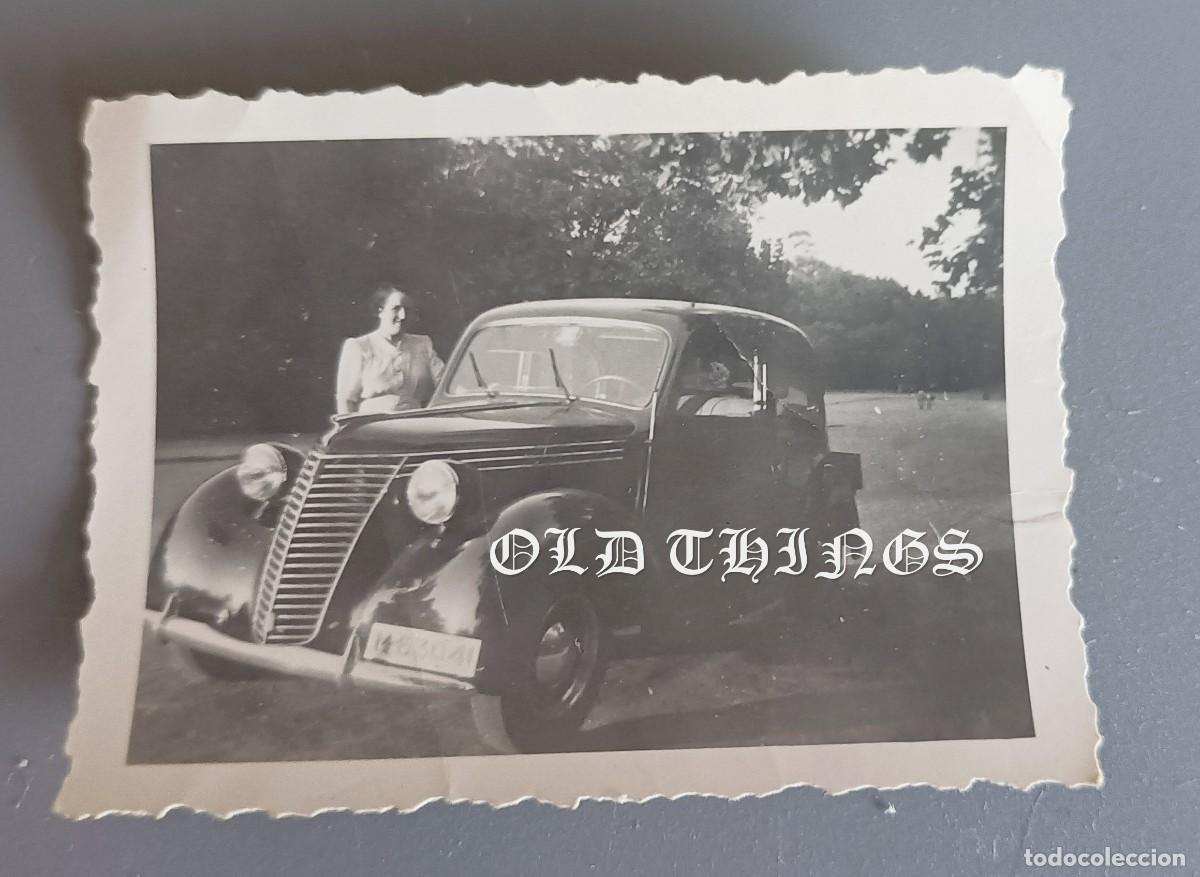Postcards: FOTOGRAFIA DE AUTOMOVIL, COCHE A&Ntilde;OS 40, MIDE 6 X 4,5 CMS.