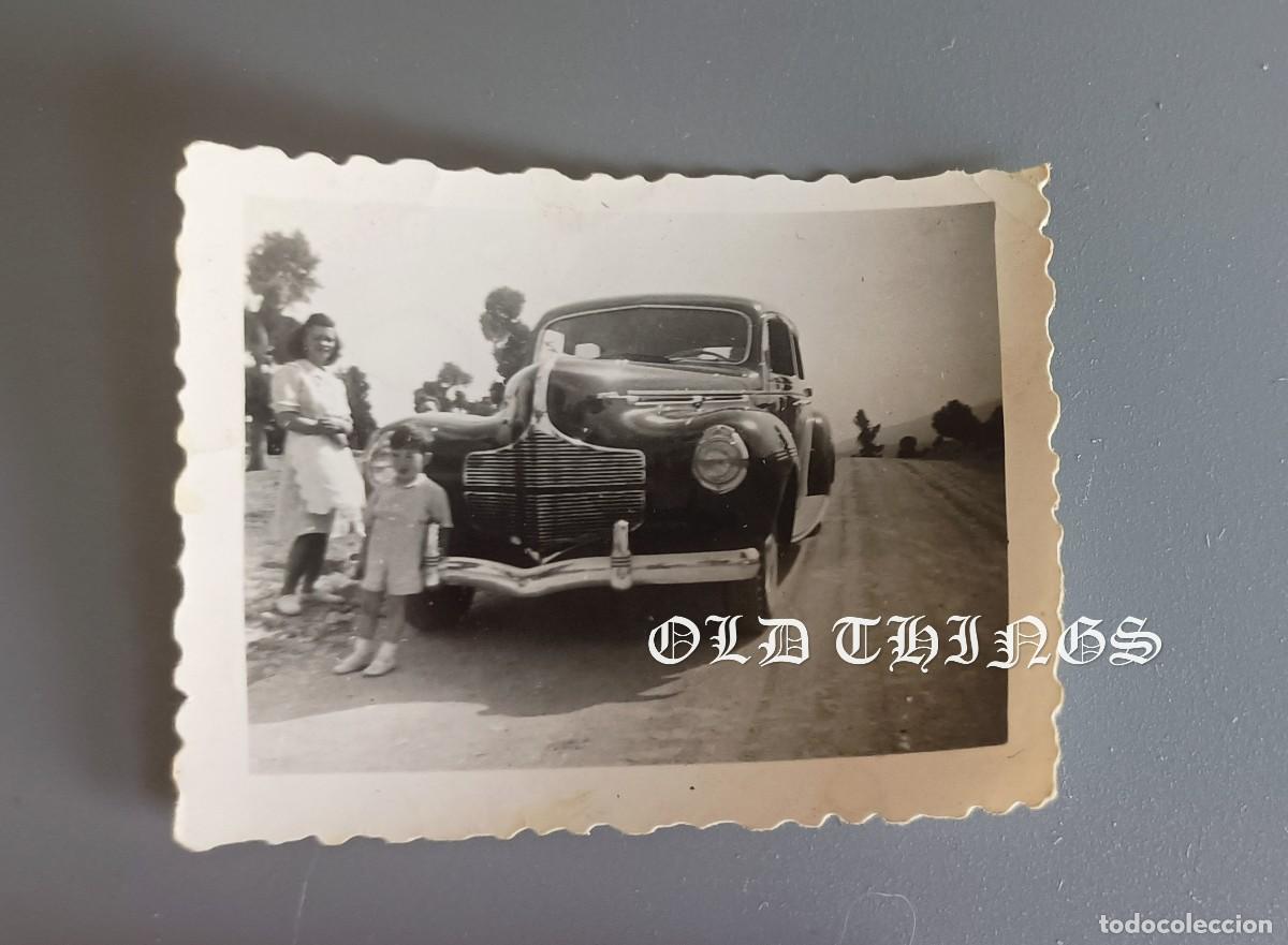 Postales: FOTOGRAFIA DE AUTOMOVIL, COCHE A&Ntilde;OS 40, MIDE 6 X 4,5 CMS.
