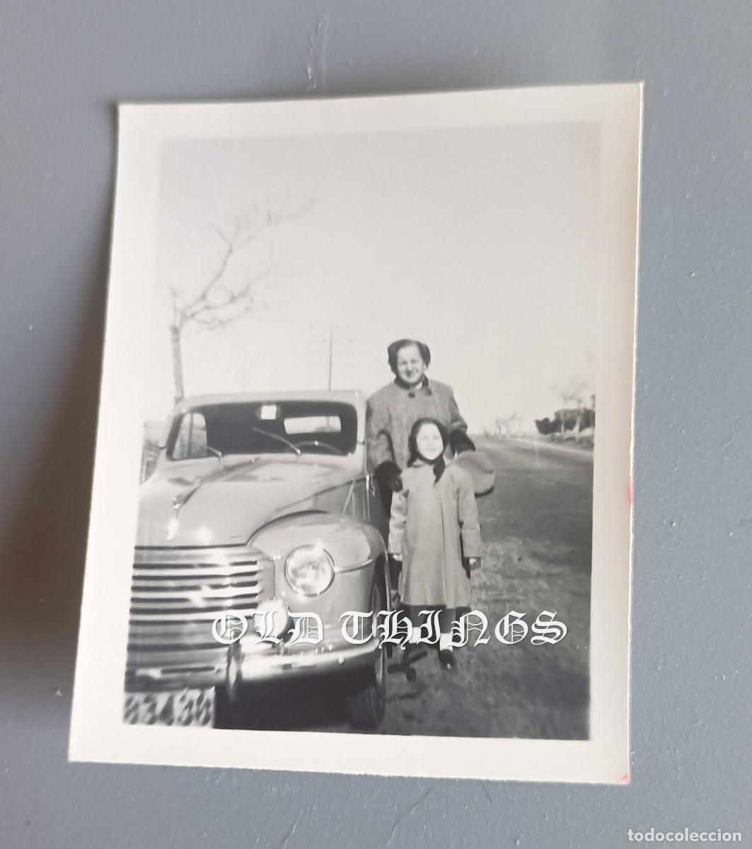 Postales: FOTOGRAFIA DE AUTOMOVIL, COCHE A&Ntilde;OS 40, MIDE 6 X 4,5 CMS.