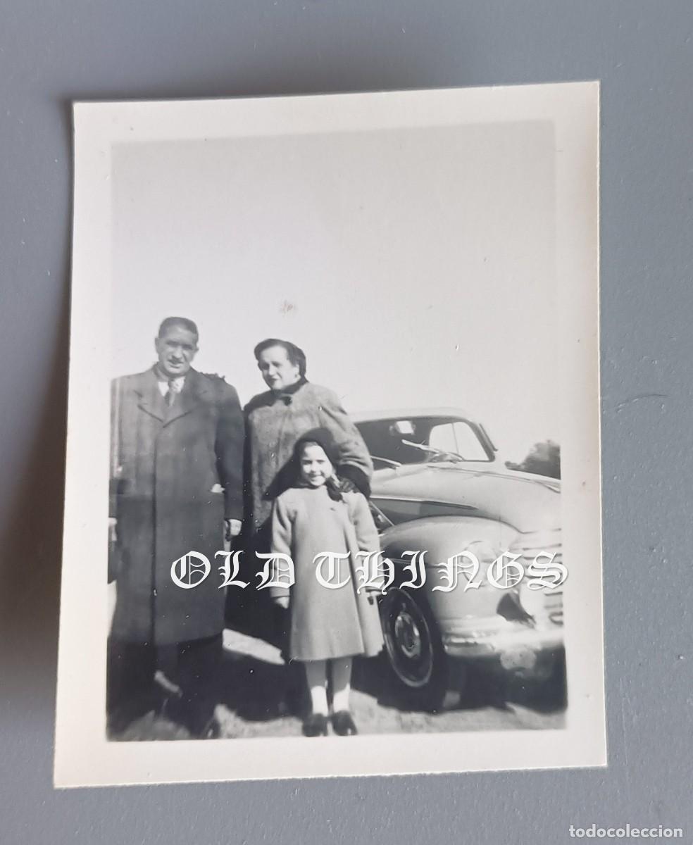 Postales: FOTOGRAFIA DE AUTOMOVIL, COCHE A&Ntilde;OS 40, MIDE 6 X 4,5 CMS.