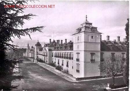 Postales: MADRID - Palacio de El Pardo, palacio y capilla - Foto 1