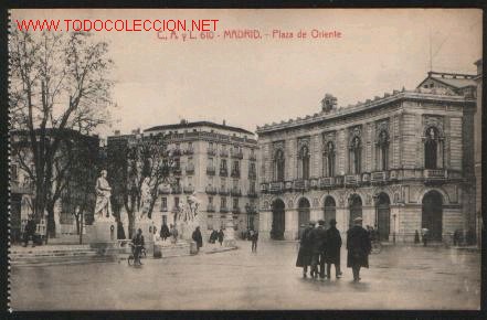 Postales: A-2556- Madrid. Plaza de Oriente. - Foto 1