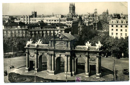 Postales: MADRID, PUERTA DE ALCALA,       P22210 - Foto 1