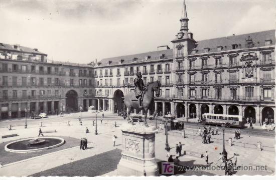 Postales: MADRID .PLAZA MAYOR . NO CIRCULADA . - Foto 1