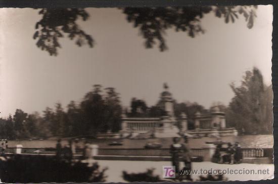 Postales: Madrid. Estanque del Retiro - Foto 1
