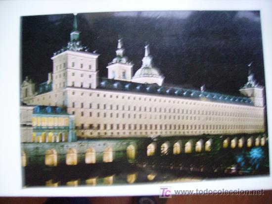 Postcards: vista nocturna de el monasterio de el escorial