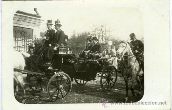 Postkarten: POSTAL FOTOGRAFICA ALFONSO XIII PASEO EN CARROZA