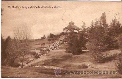 Postales: POSTAL MADRID PARQUE DEL OESTE CASCADA Y KIOSCO - Foto 1
