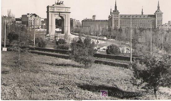 Cartes Postales: ARCO DE LA VICTORIA - A&Ntilde;O 1960 -
