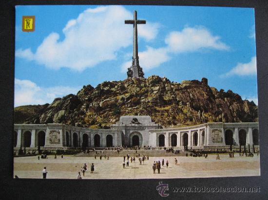 Postales: POSTAL SIN CIRCULAR DEL VALLE DE LOS CAIDOS,MADRID.EXPLANADA Y FACHADA PRINCIPAL DEL MONUMENTO.