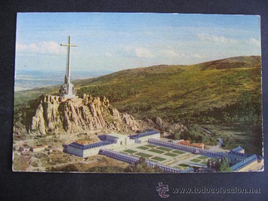 Postales: POSTAL SIN CIRCULAR DEL VALLE DE LOS CAIDOS,MADRID.LA GRAN CRUZ DESDE LA EXTREMIDAD DEL GRAN PATIO.