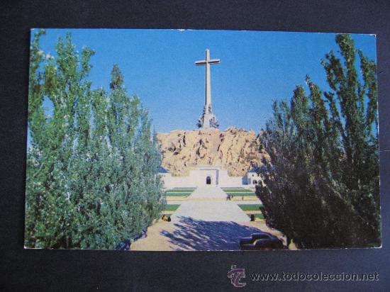 Postales: POSTAL SIN CIRCULAR DEL VALLE DE LOS CAIDOS,MADRID.PANORAMICA DE LA CRUZ,LA NOVA Y LA GRAN PLAZA.