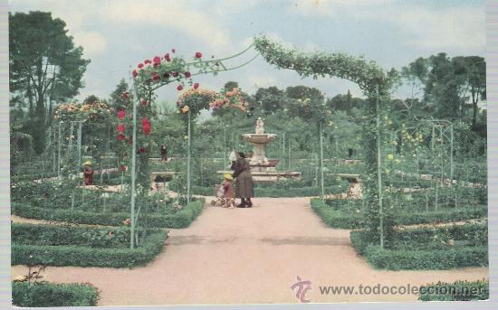 Postales: Madrid.- La rosaleda del Retiro. - Foto 1