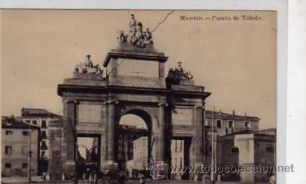 Postkarten: Madrid. Puerta de Toledo. No figura editor. Animada.