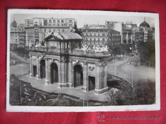 Postales: MADRID - PUERTA DE ALCALA - Foto 1