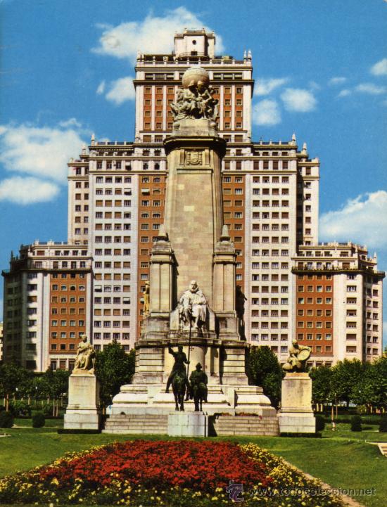 Postales: MADRID N&ordm; 2005 MONUMENTO A CERVANTES Y EDIFICIO ESPA&Ntilde;A ESCRITA CIRCULADA CON SELLO U.D.E. - Foto 1