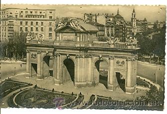 Postales: 7-esp825. Postal Madrid. Puerta de Alcala - Foto 1