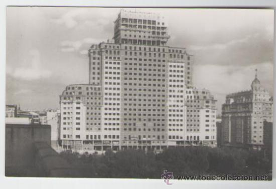 Postales: MADRID Edificio Espa&ntilde;a - en construcci&oacute;n - Postales Bea - Foto 1