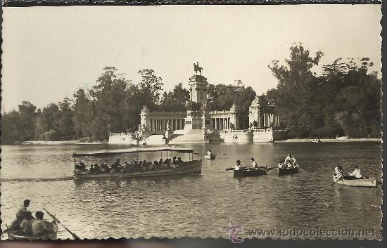 Postales: MADRID ESTANQUE DEL RETIRO ESCRITA - Foto 1