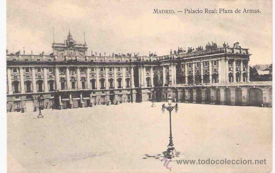 Postais: TARJETA POSTAL DE MADRID.PALACIO REAL. PLAZA DE ARMAS.