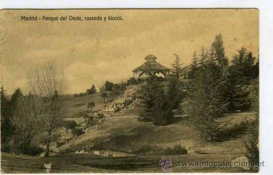 Postales: POSTAL MADRID PARQUE DEL OESTE CASCADA Y KIOSCO - Foto 1