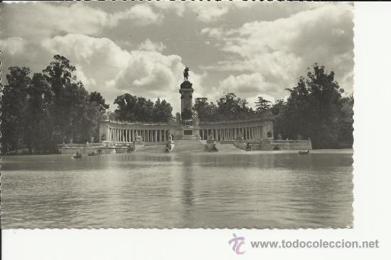 Postales: MADRID PARQUE DEL RETIRO SIN ESCRIBIR - Foto 1