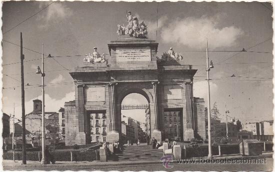 Postales: MADRID.- PUERTA DE TOLEDO. - Foto 1