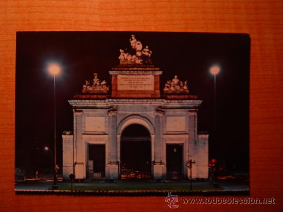 Postales: POSTAL MADRID PUERTA DE TOLEDO SIN CIRCULAR - Foto 1