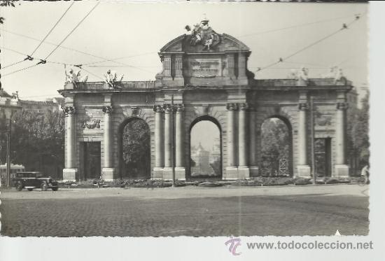 Postales: MADRID PUERTA DE ALCALA SIN ESCRIBIR - Foto 1