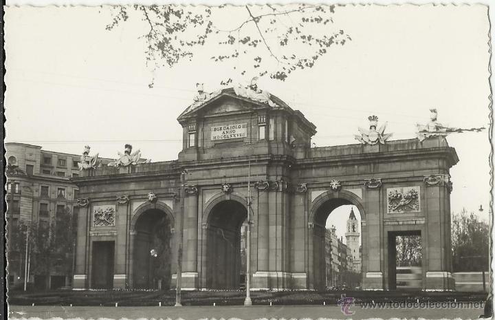 Postales: ANTIGUA POSTAL DE MADRID - Foto 1