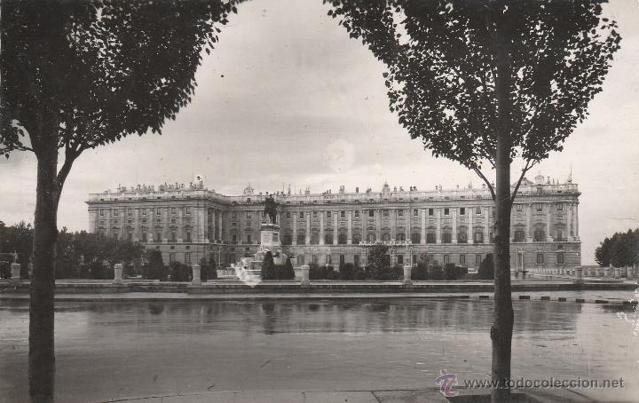 Postales: N&ordm; 20703 POSTAL MADRID PLAZA DE ORIENTE - Foto 1