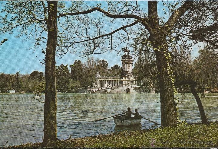 Postales: N&ordm; 21671 POSTAL ESTANQUE DEL RETIRO - Foto 1