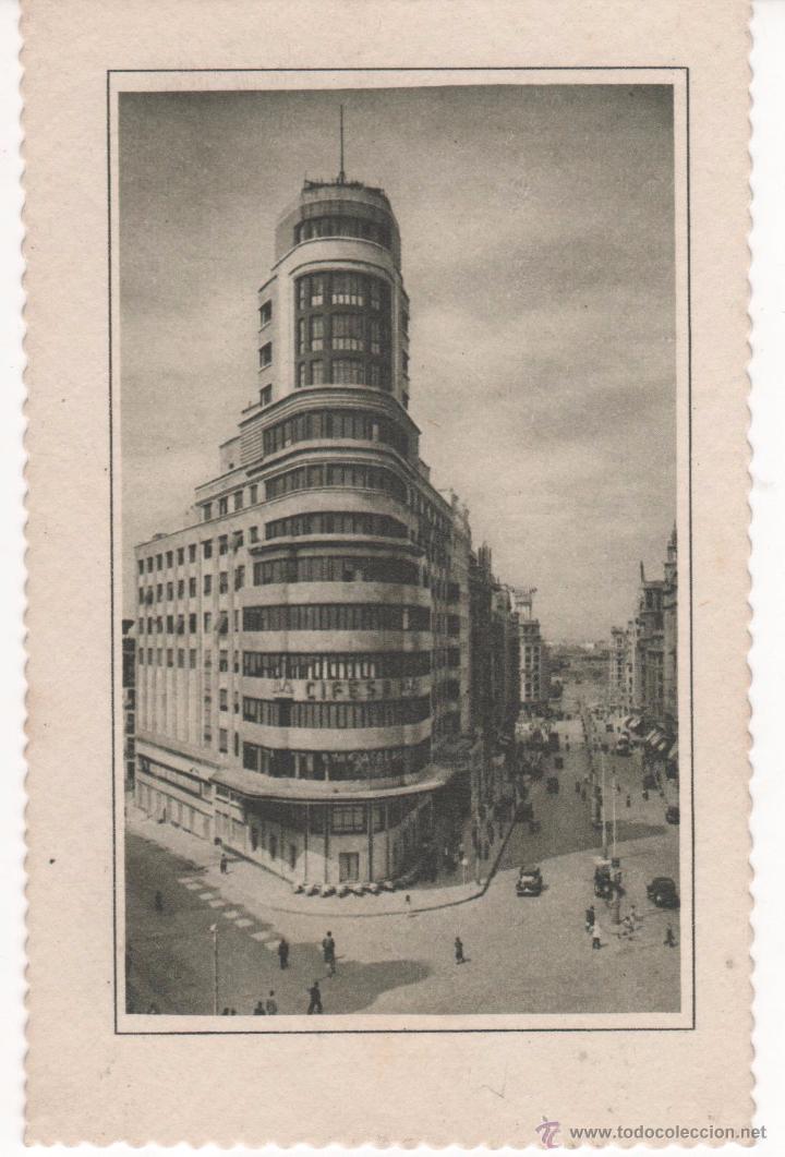 Postales: Antigua Postal de Madrid del Edificio del Capitol y Avenida de  Jos&eacute; Antonio ( Gran V&iacute;a ) - Foto 1
