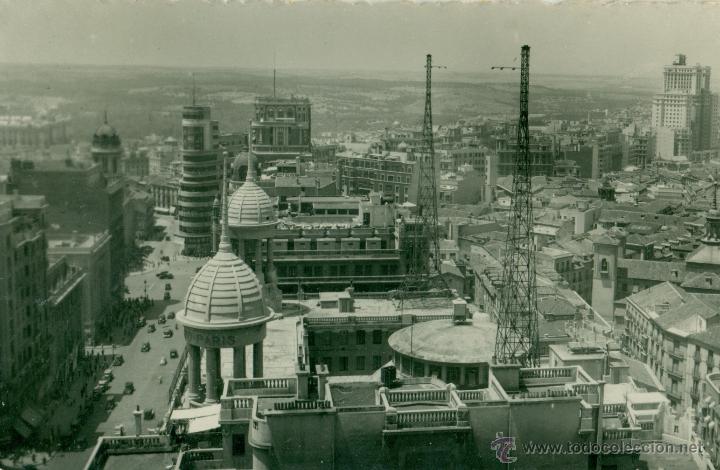 Postales: MADRID. VISTA PARCIAL.ANTENAS EDIFICIO TELEF&Oacute;NICA. CIRCULADA A EE.UU. EN 1952, - Foto 1
