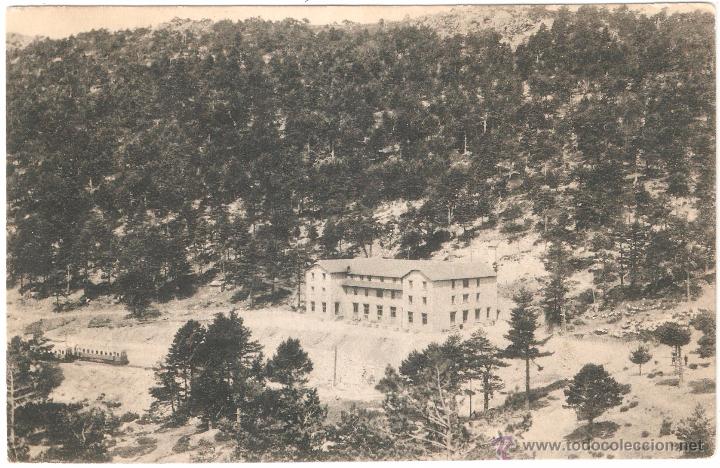 Postkarten: PUERTO DE NAVACERRADA (MADRID) REAL HOTEL VICTORIA 1927. PINAR QUE LE RODEA. ALTITUD 1.840 METROS