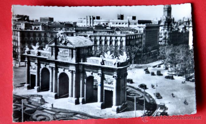 Postales: POSTAL DE MADRID: PUERTA DE ALCALA - Foto 1
