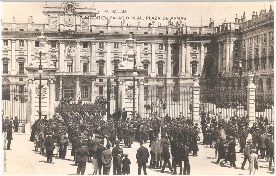 Postales: Madrid Palacio Real Plaza de Armas - Foto 1