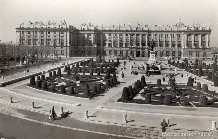 Postales: MADRID. PALACIO DE ORIENTE. CIRCULADA - Foto 1