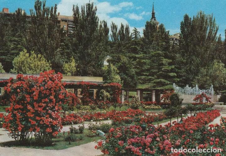 Postales: N&ordm; 1397 POSTAL ROSALEDA DEL PARQUE DEL OESTE MADRID - Foto 1