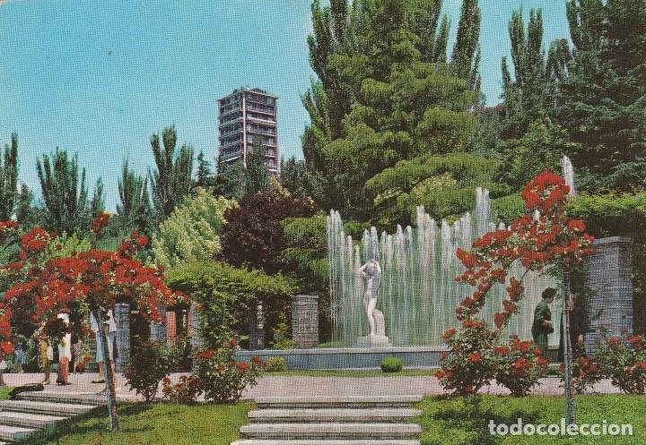 Postales: N&ordm; 29422 POSTAL MADRID PARQUE DEL OESTE ROSALEDA - Foto 1