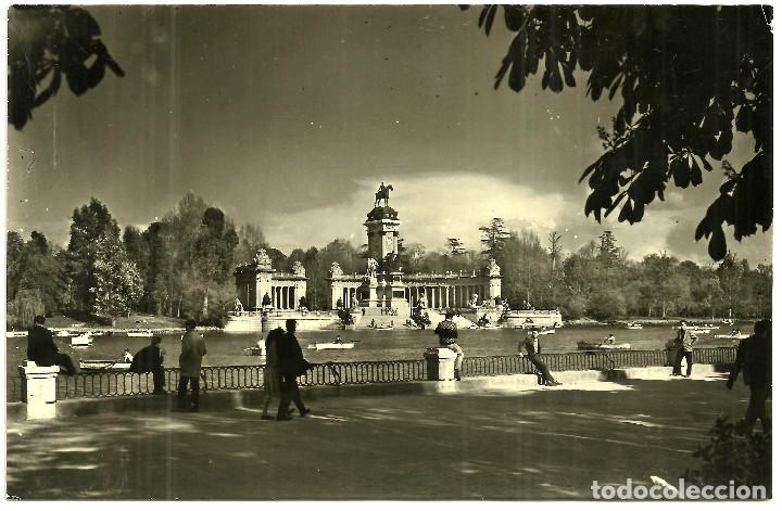 Postales: POSTAL DE MADRID (ESTANQUE DEL RETIRO) - Foto 1