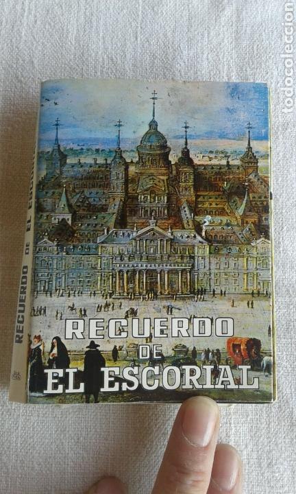 Cartoline: &Aacute;lbum acorde&oacute;n postales El Escorial