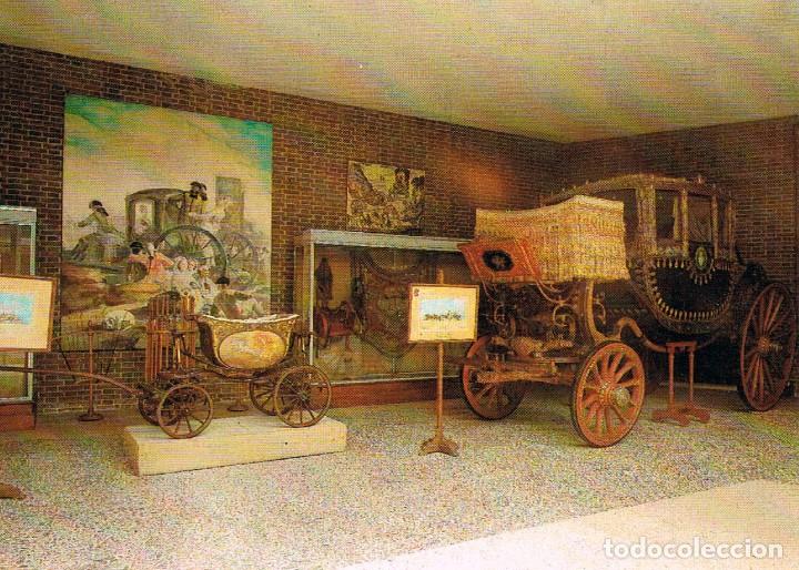 Postales: Madrid, Palacio real, Museo de carruajes - Foto 1