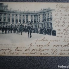 Postales: MADRID ESCUADRÓN DE LA ESCOLTA REAL POSTAL AÑO 1902. Lote 148393256