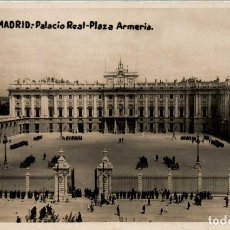 Postales: MADRID PALACIO REAL PLAZA ARMERIA RARA POSTAL FOTOGRÁFICA ANTIGUA. Lote 148393585