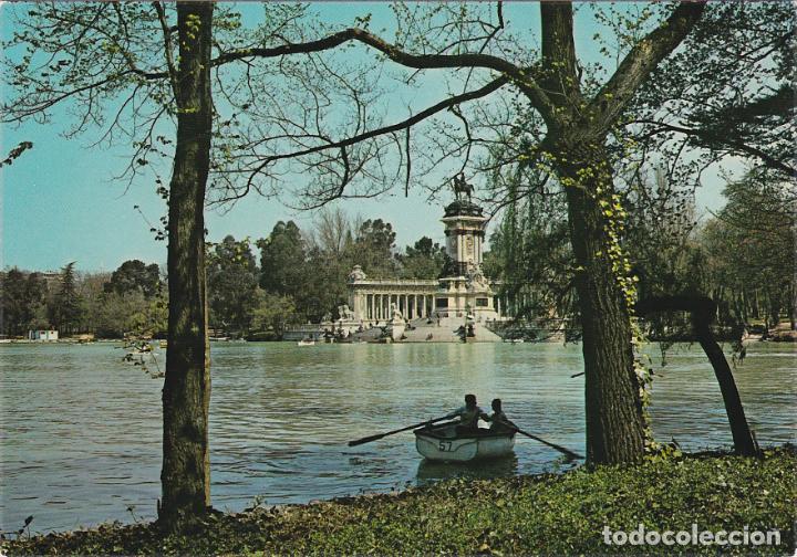 Postales: madrid, estanque del retiro - Foto 1